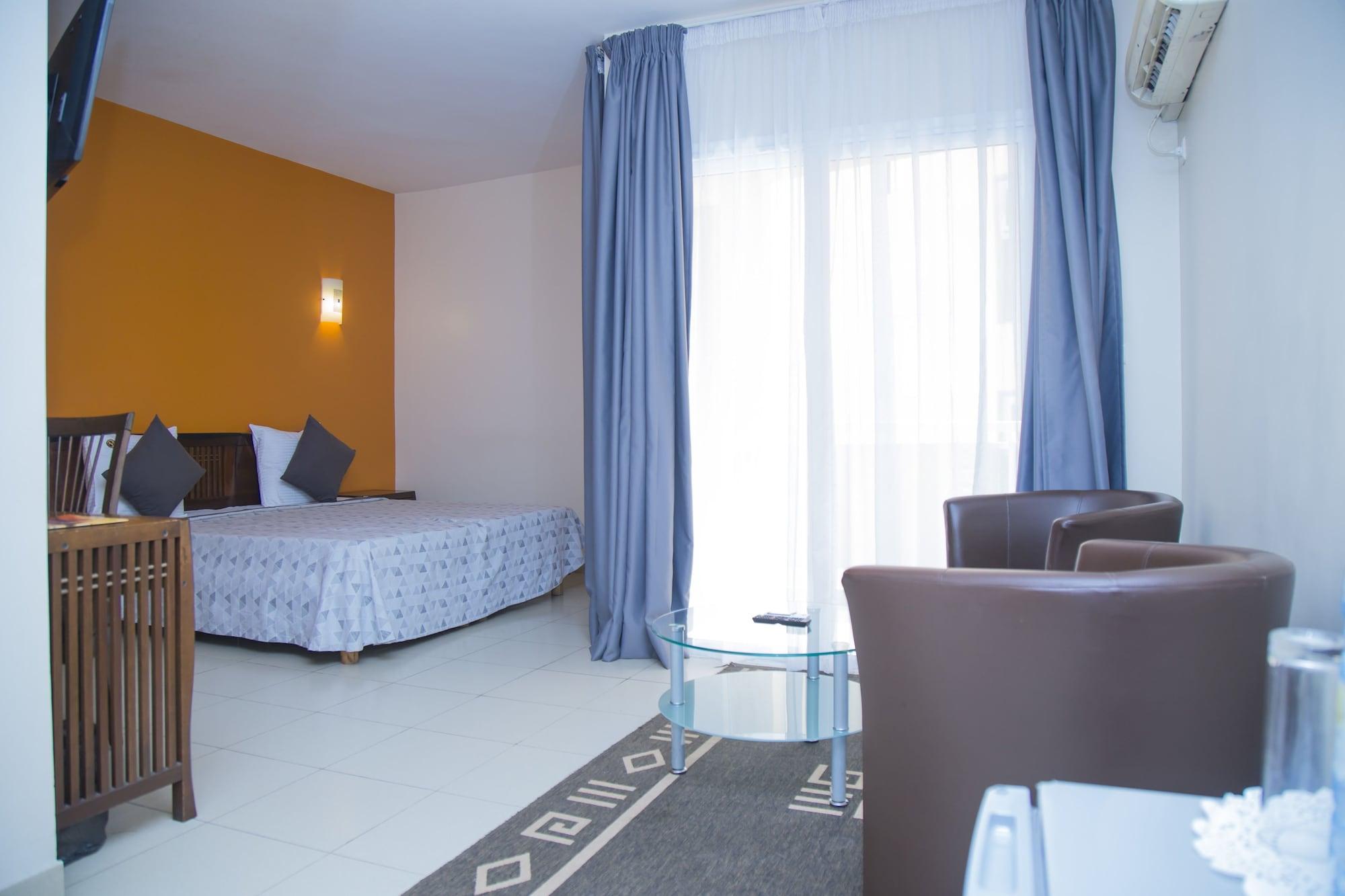 Le Ndiambour Et Résidence Hotel 4*